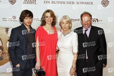 James McAvoy, Anne-Marie Duff, Helen Mirren, Michael Hoffman