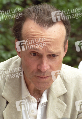 Dwight Schultz