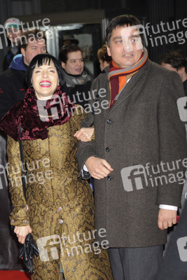 Helen Schneider, George Nassar