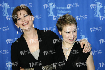 Kerry Fox, Anamaria Marinca