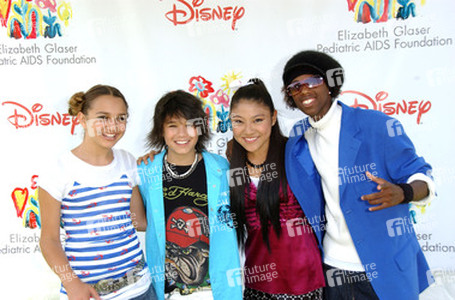 Jade Gilley, Boo Boo Stewart, Miki Ishikawa, Taylor McKinney