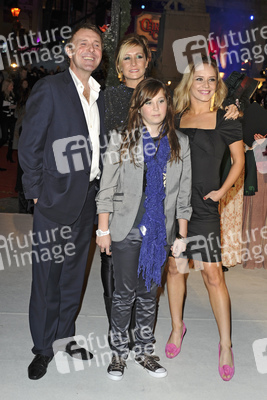 Phil Tufnell mit Familie