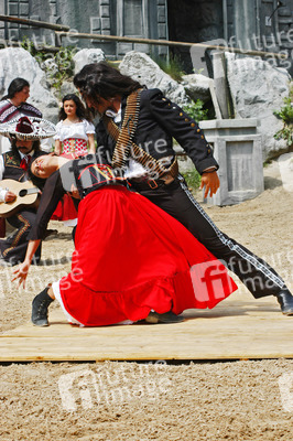 Clara Vélez, Anderson Farah