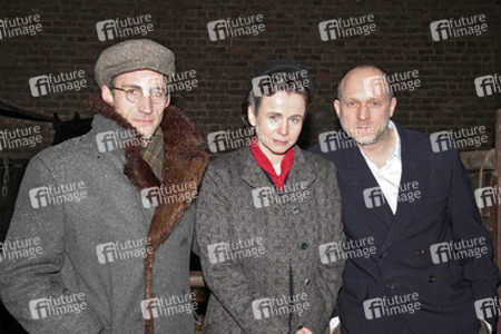 Benjamin Sadler, Emily Watson, Ulrich Tukur