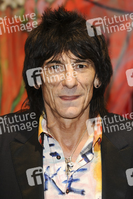 Ron Wood (Faces, Jeff Beck Group, The Rolling Stones)
