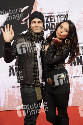 Sebastian Koenig, Maja Maneiro