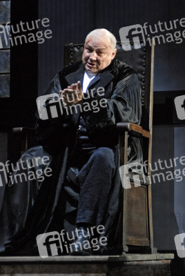 Klaus Maria Brandauer