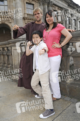 Mathis Landwehr, Hoang Dang-Vu, Chi Le