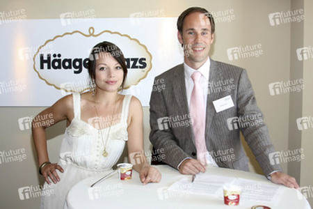 Cosma Shiva Hagen, Matthias Dimke