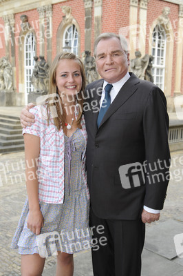 Olga von Luckwald, Fritz Wepper