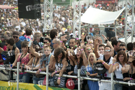 Fans auf der Loveparade 2010