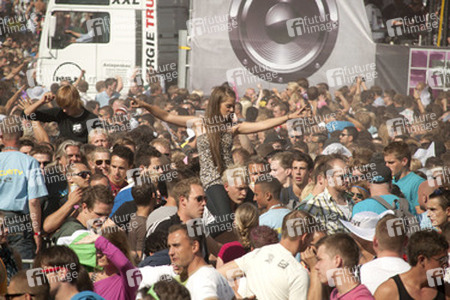 Fans auf der Loveparade 2010