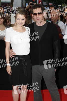 Alice Dwyer mit Freund