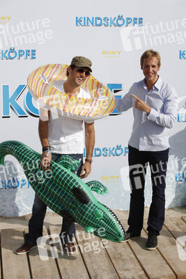 Tobey Wilson, Jan Hahn