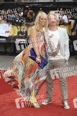 Elizabeth 'Liz' McClarnon (Atomic Kitten), Leigh Francis