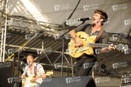 Zach Carothers, John Gourley (Portugal. The Man)