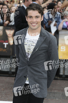 Joe McElderry