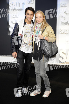 Kostja Ullmann, Janin Reinhardt