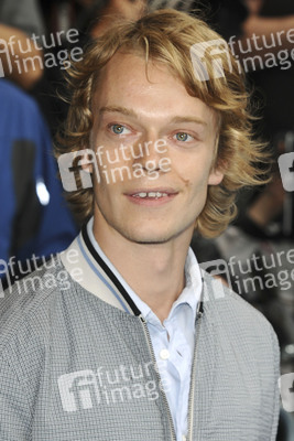 Alfie Allen