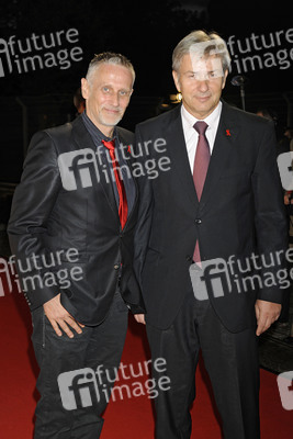 Klaus Wowereit mit Lebensgefährte Jörn Kubicki