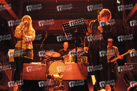 Isobel Campbell (Belle and Sebastian), Mark Lanegan (Screaming Trees, Queens of the Stone Age, The Gutter Twins)