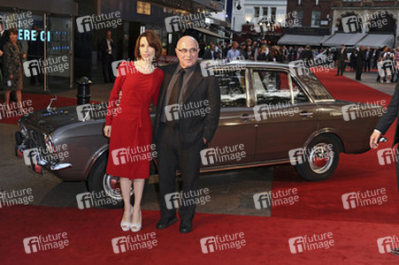 Sally Hawkins, Bob Hoskins