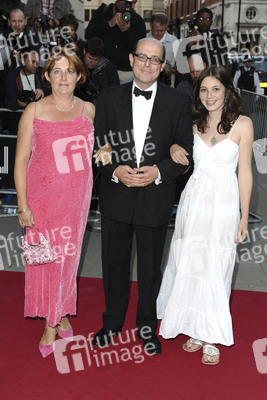 Nick Robinson mit Familie