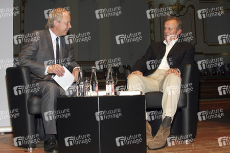 Tom Buhrow, John Grisham