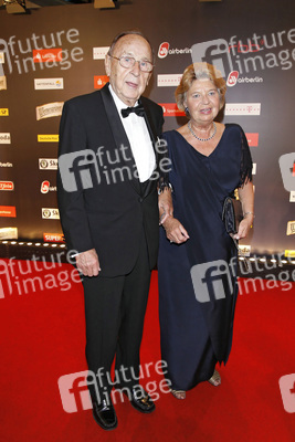 Hans-Dietrich Genscher mit Ehefrau Barbara