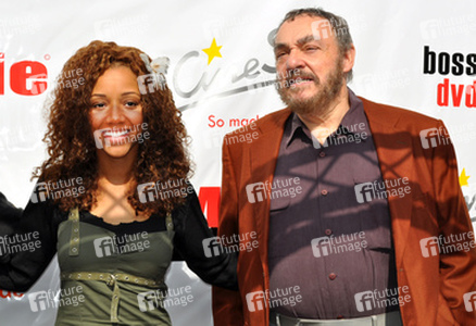 Chrystee Pharris, John Rhys-Davies