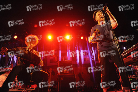 Eddie Fisher, Brent Kutzle, Ryan Tedder (OneRepublic)