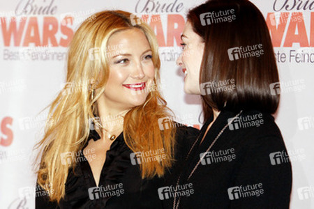 Kate Hudson, Anne Hathaway