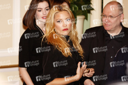 Anne Hathaway, Kate Hudson