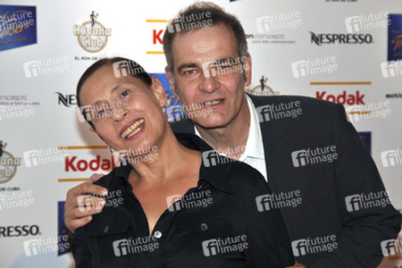 Heinrich Schafmeister mit Begleitung