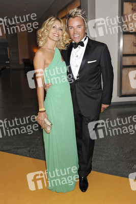 Uwe Kröger mit Begleitung