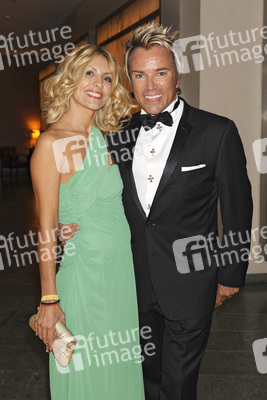 Uwe Kröger mit Begleitung