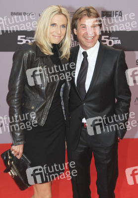 Patrick Lindner mit Begleitung