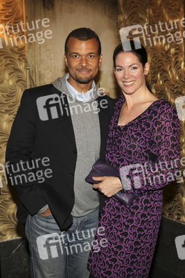 Nikolaus Okonkwo, Cheryl Shepards