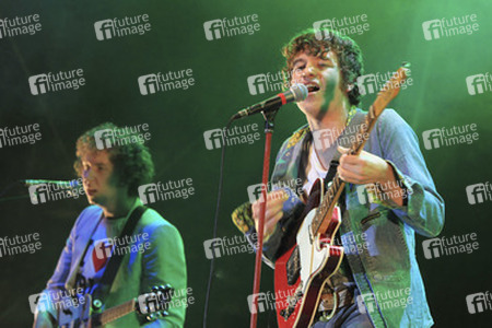Hugh Harris, Luke Pritchard (The Kooks)