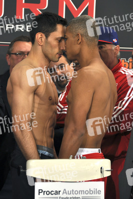 Felix Sturm, Giovanni Lorenzo