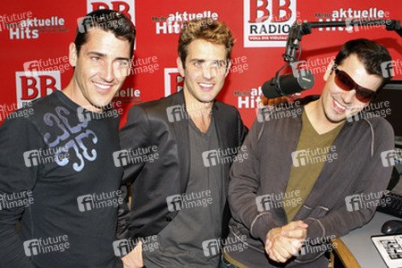 Jonathan Knight, Joey McIntyre, Jordan Knight (New Kids On The Block)