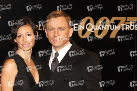 Satsuki Mitchell, Daniel Craig