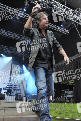 Bruce Guthro (Runrig)