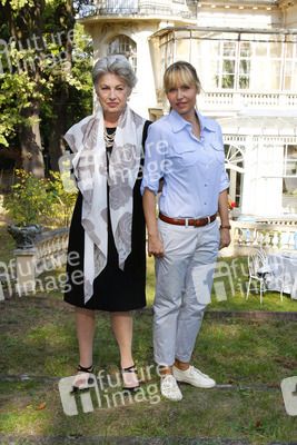 Nicole Heesters, Anica Dobra