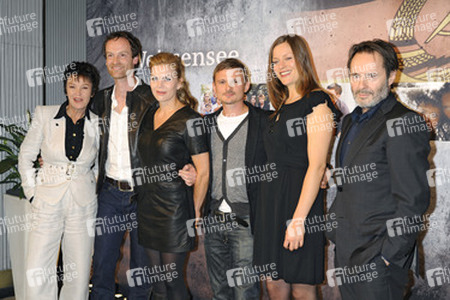 Katrin Saß, Jörg Hartmann, Anna Loos, Florian Lukas, Alma Leiberg, Uwe Kockisch