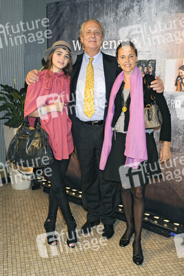 Eduard Prinz von Anhalt mit Ehefrau Corinna und Tochter Felicitas