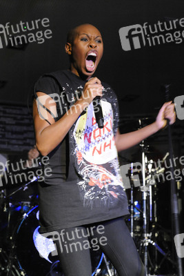 Skin (Skunk Anansie)