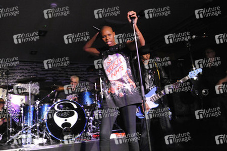 Mark Richardson, Skin, Cass (Skunk Anansie)