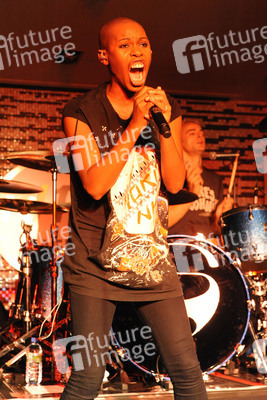 Skin (Skunk Anansie)