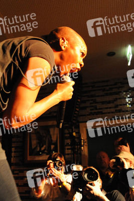 Skin (Skunk Anansie)